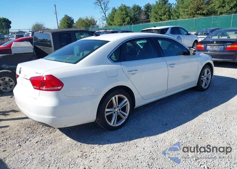 2014 Volkswagen Passat 2.0L Tdi Se from USA, damaged, VIN 1VWBN7A38EC004019